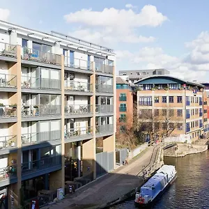 Homestay Modern In Central, London
